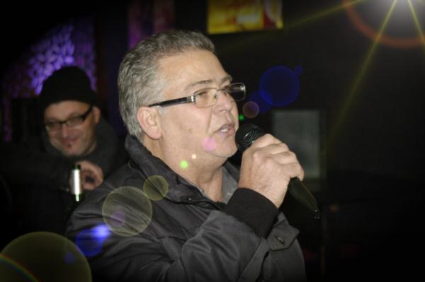 marco antonio karaoke